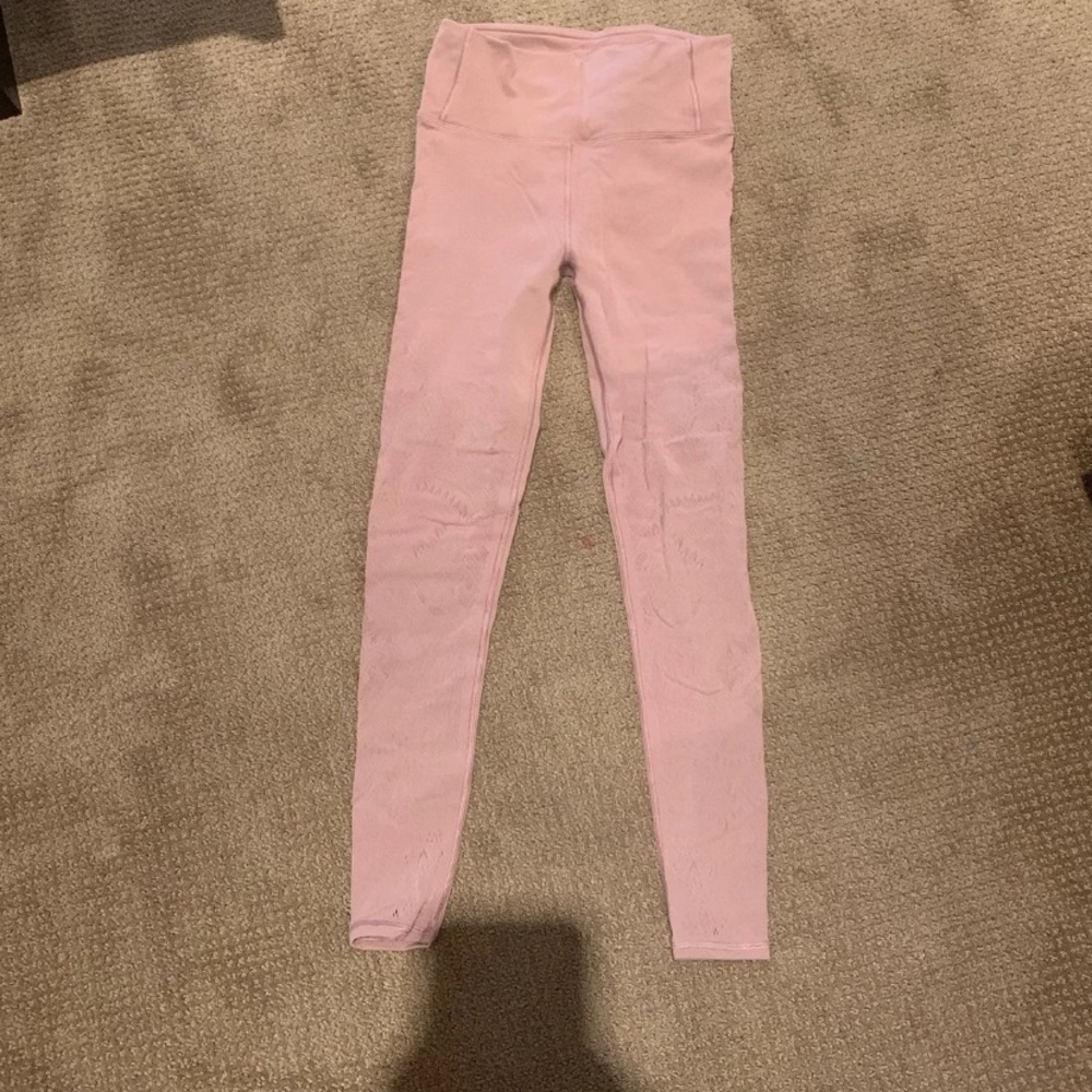 Lululemon reveal leggings